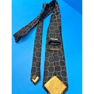 Donald J Trump Signature Collection Silk Tie Black Geometric Gold Bar Classic Ne
